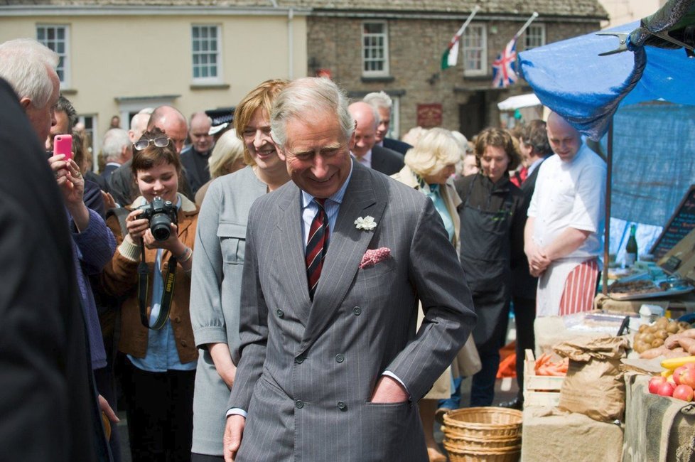 Princ Charles je korunním princem britské monarchie a zároveň nejdéle čekajícím dědicem trůnu v historii