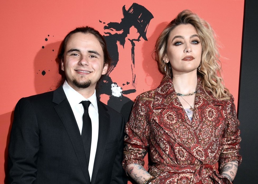 Prince Michael Jackson I. a Paris Jackson na premiéře muzikálu o svém otci