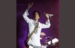 Zemřel americký zpěvák Prince (†57)