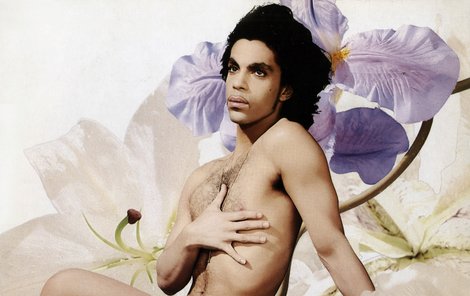Obal alba Lovesexy z roku 1988 ozdobil excentrický Prince svým nahým tělem.