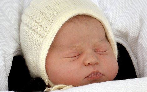 Princezna Charlotte z Cambridge, narozena 2. 5. 2015, 8.34 hod. v Londýně