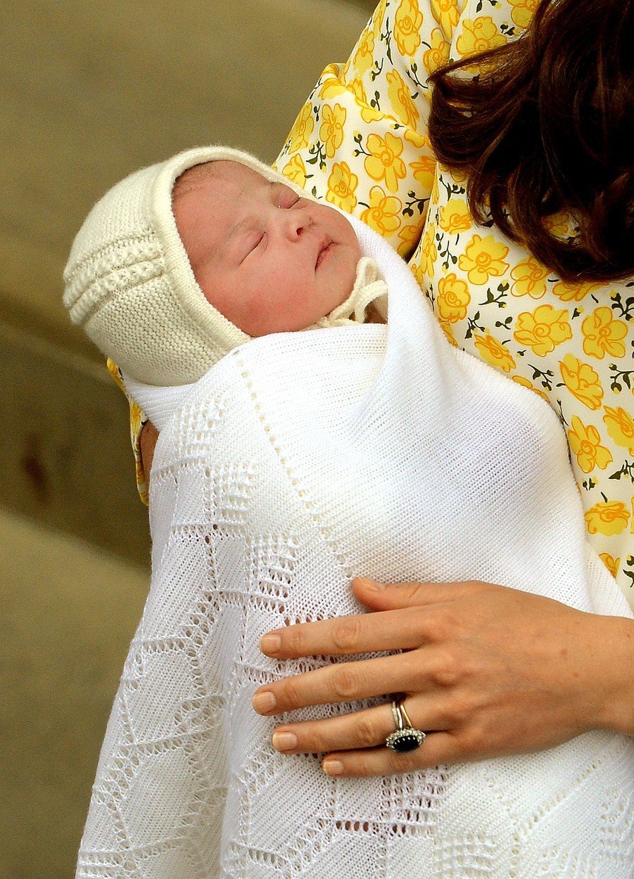 Princezna Charlotte Elizabeth Diana krátce po narození