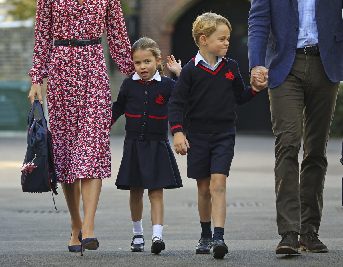 Princezna Charlotte nastoupila do školy.