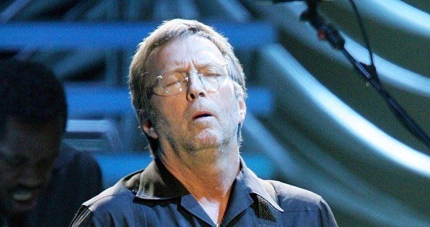 Eric Clapton při jamování na koncertu