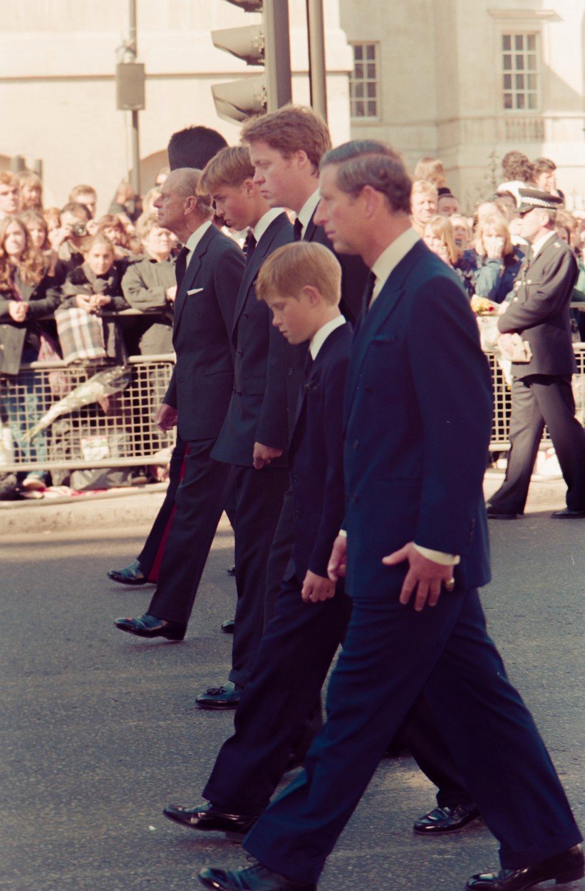 Průvod za rakví princezny Diany