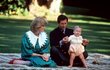 Princezna Diana a princ Charles s prvorozeným Williamem v roce 1983