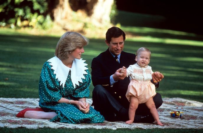 Princezna Diana a princ Charles s prvorozeným Williamem v roce 1983