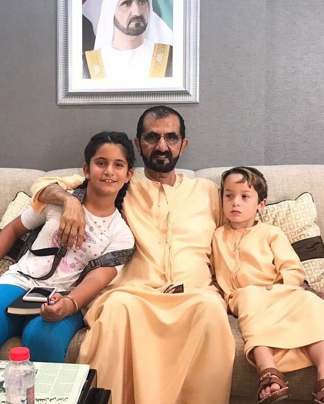 Princezna Hajá se obává především o bezpečí svých dětí, syna Zayeda a dcery Al Jalil.