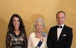 Dvojnicí královské rodiny - Falešní Kate, William a královna