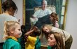Princezna Kate se svou novou kamarádkou při návštěvě Národní galerie Princezna Kate se svou novou kamarádkou při návštěvě Národní galerie
