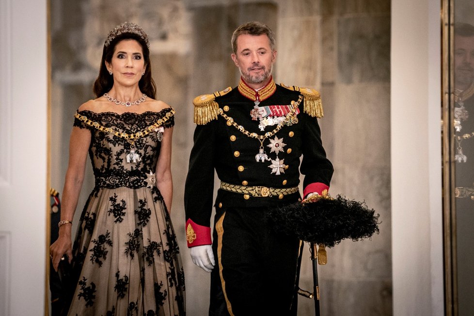 Dánský korunní princ Frederik a korunní princezna Mary