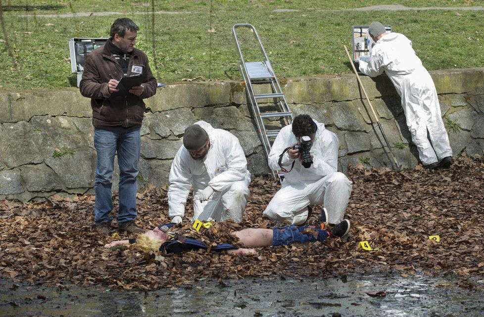 Čtvrtý díl seriálu Případy 1. oddělení s názvem Děti na odpis