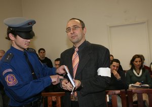 Skutečný vrah Vladimír Mikuš před soudem zapíral.