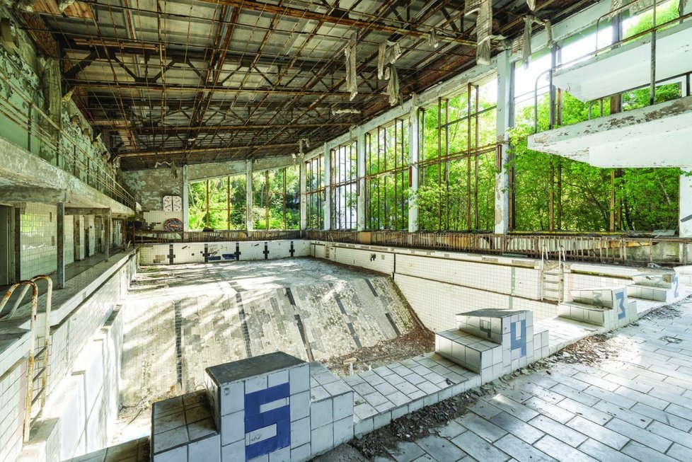 Plavecký bazén v Pripjati fungoval až do roku 1998.