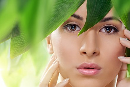 Nejčastější kožní problémy dokáže vyřešit přírodní kosmetika. Zbavte se akné, ekzému, lupénky a pigmentových skvrn