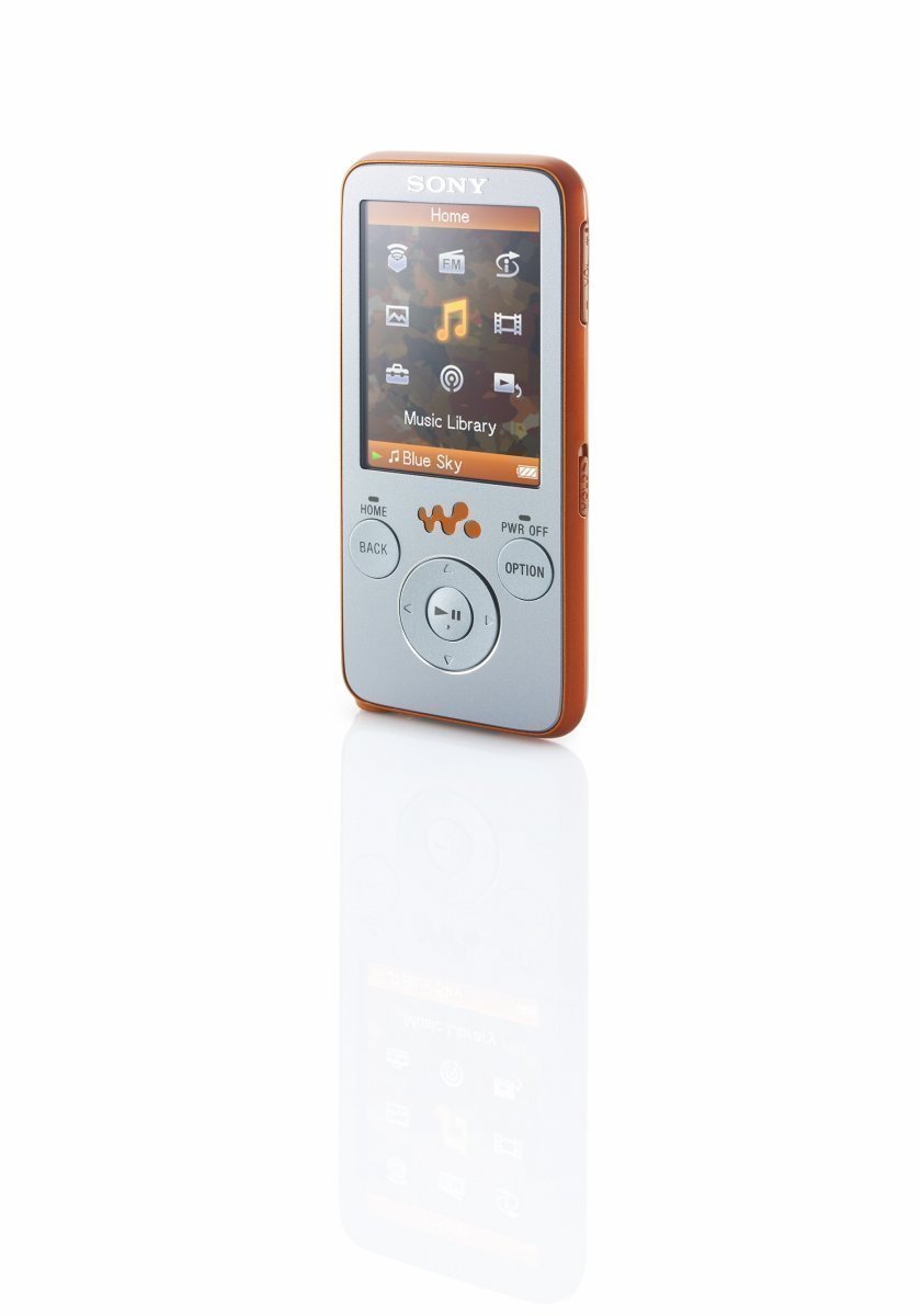 Video MP3 přehrávač WALKMAN NWZ-S630F/S730F je zvukově nejdokonalejším WALKMANem s technologií potlačení okolního hluku, který nabízí vše, co očekáváte od MP3 přehrávače, od 3 590 Kč