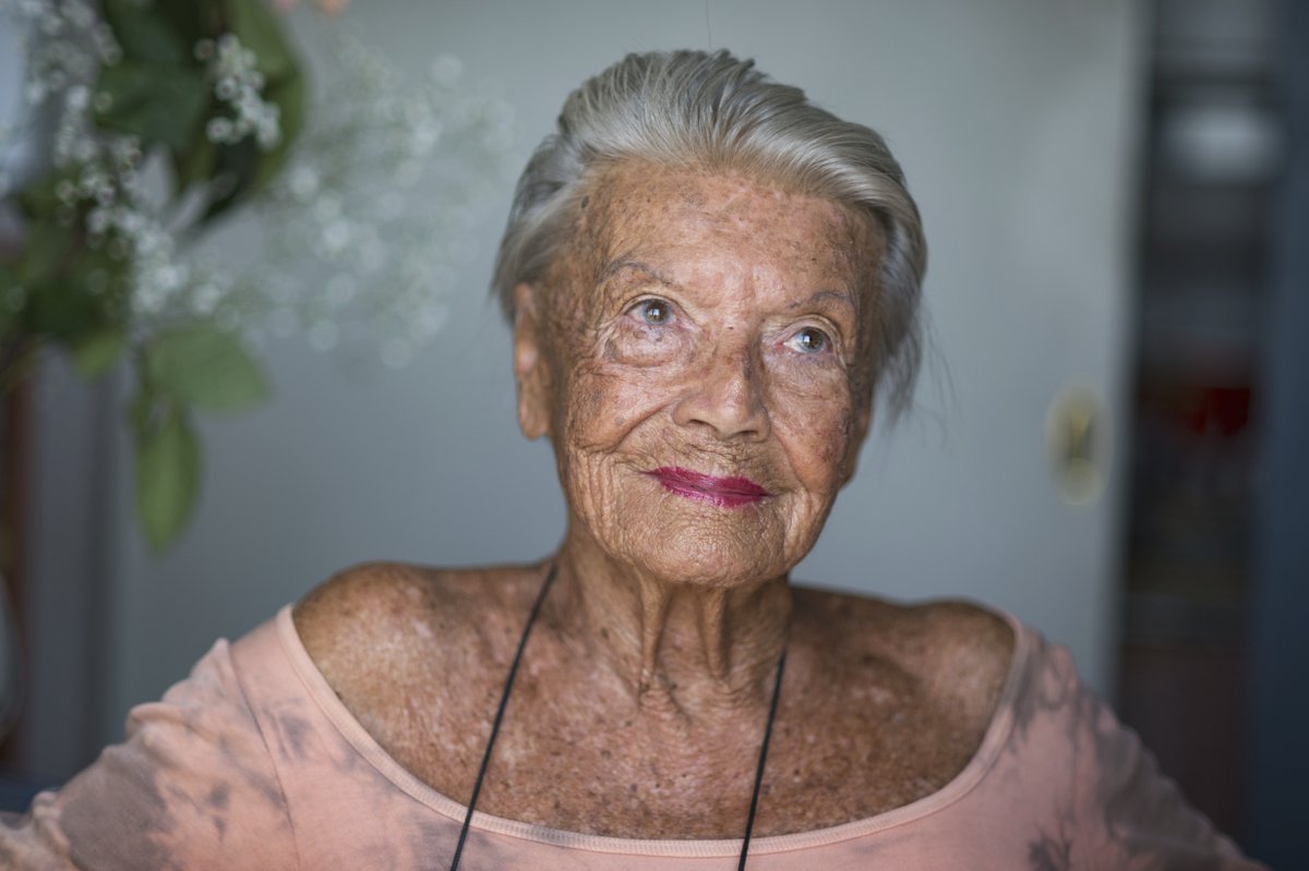 Zdenka Procházková (92), filmová Lída Baarová trpí, ale na operaci nesmí!