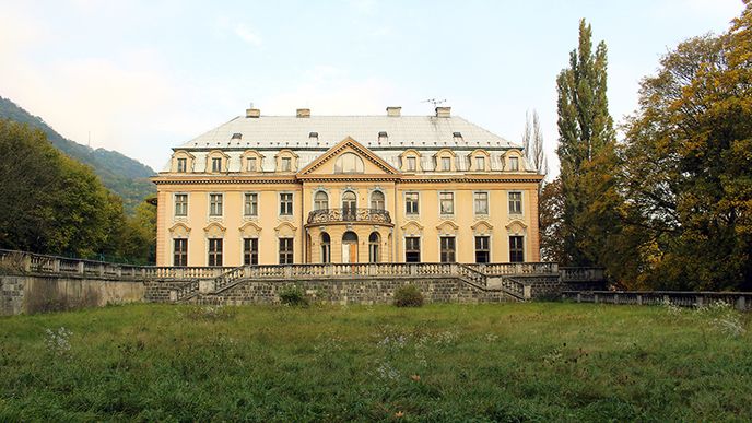 Schichtova vila připomíná období významného ústeckého podnikatele Heinricha Schichta.