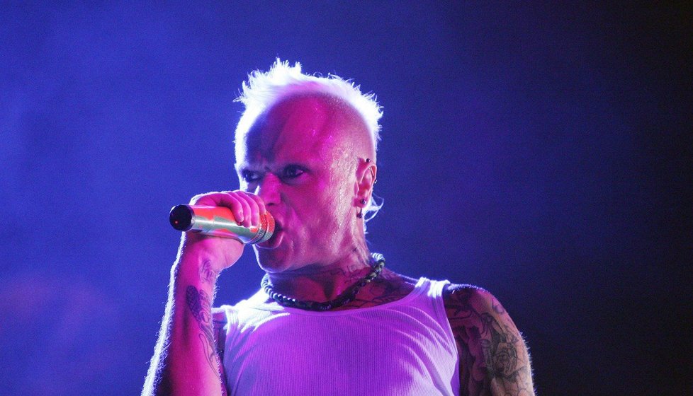 Zemřel zpěvák kapely Prodigy Keith Flint.