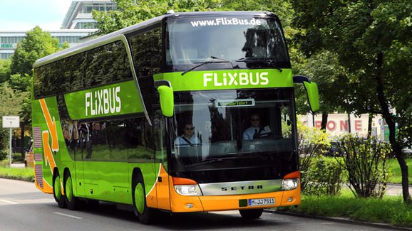 FlixBus nově spojuje Prahu, Brno, letiště Budapešť a chorvatskou Slavonii