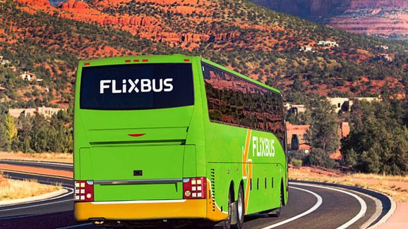 FlixBus startuje v USA a nadále rozšiřuje nabídku linek v Evropě