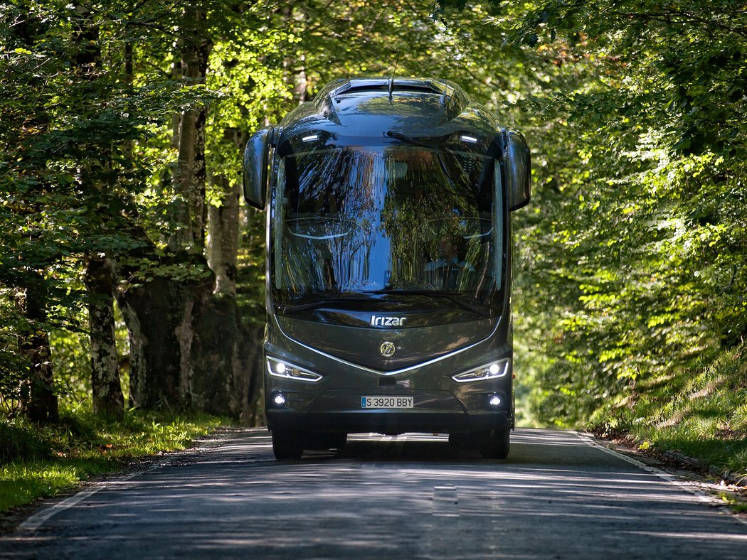 Irizar i8