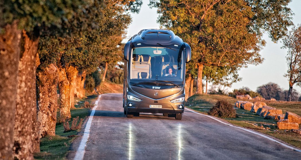 Irizar i8