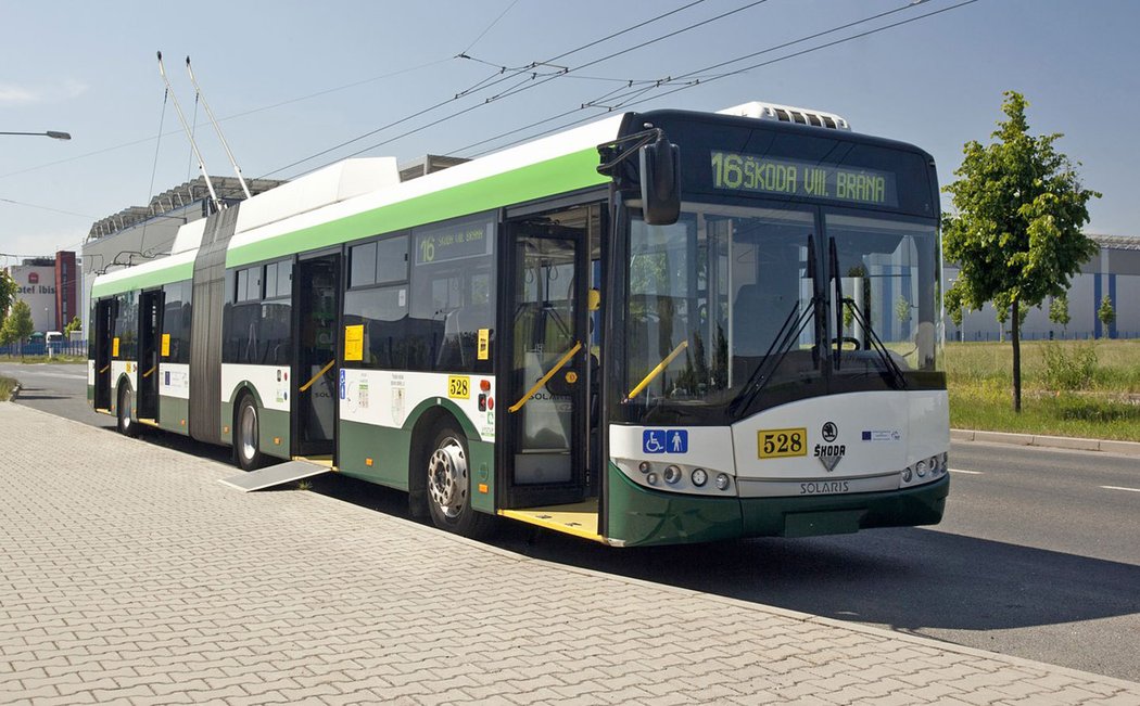 Trolejbus 27TR