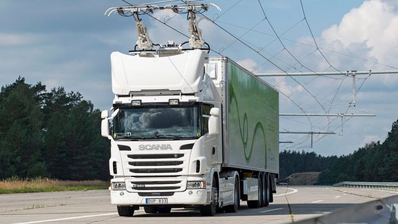 Scania: První elektrifikovaná cesta před spuštěním (+video)