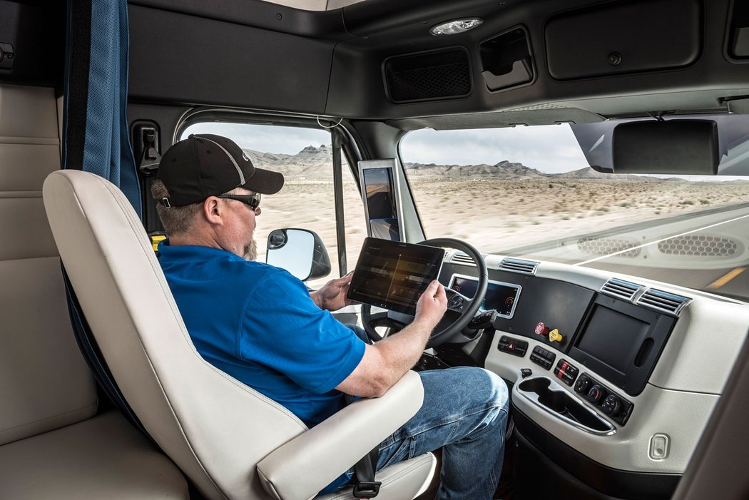 Freightliner Inspiration Truck