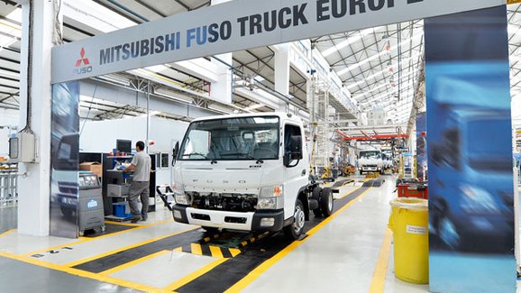 Daimler Trucks připomíná 50 let výroby v portugalském Tramagalu