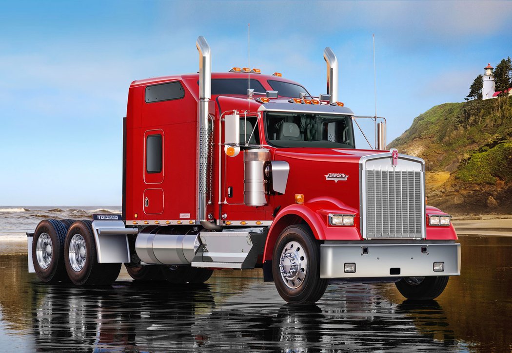 Kenworth W900