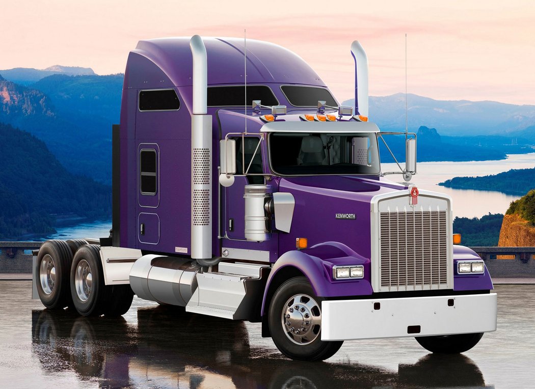 Kenworth W900