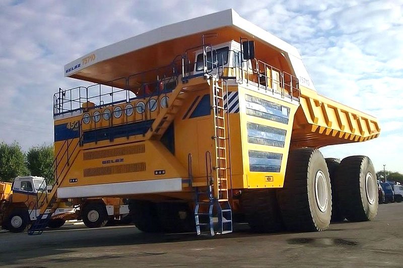 BelAZ 75710