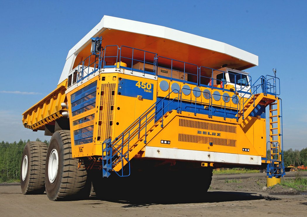 BelAZ 75710