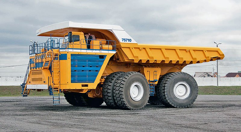 BelAZ 75710