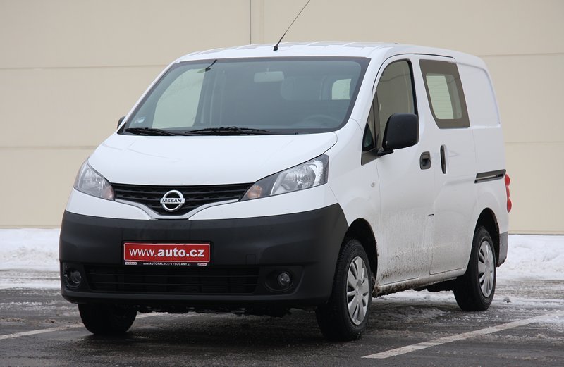 Nissan NV200