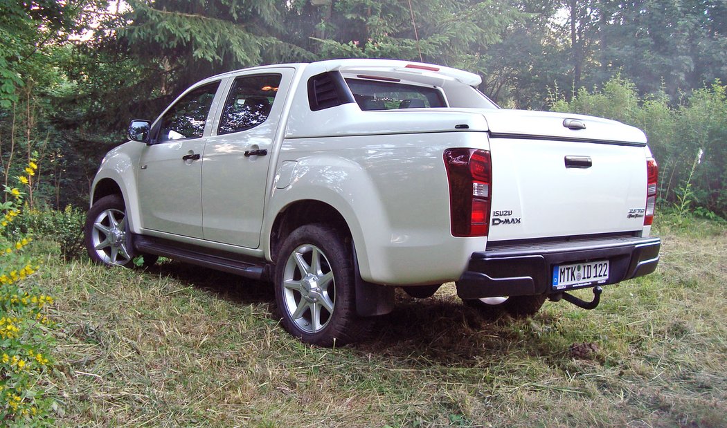 Isuzu D-Max