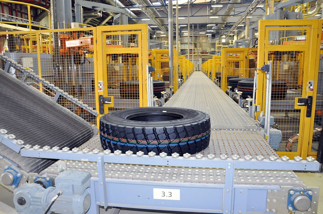 Letošní výroba nákladních pneumatik by měla poprvé překročit hranici milion kusů