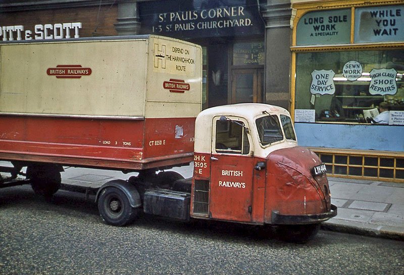 Scammell Scarab