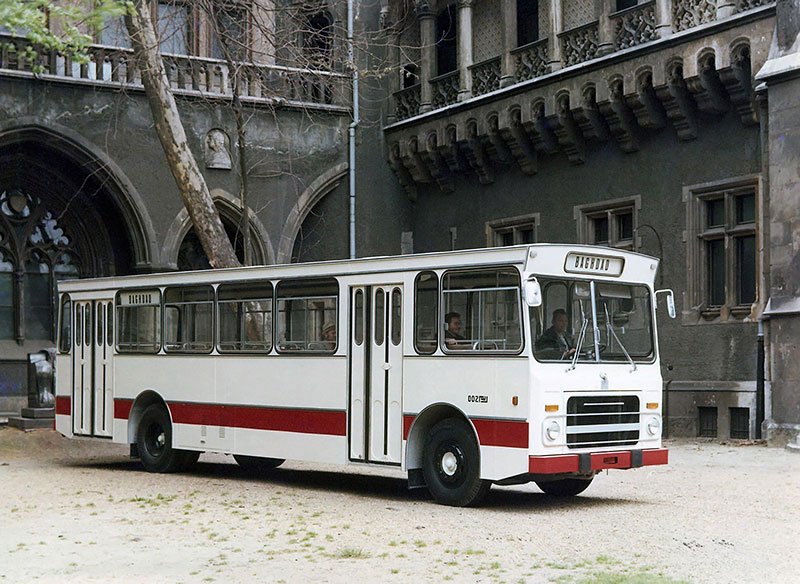 Ikarus