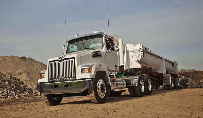 Western Star 4700