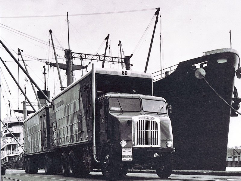 Freightliner L-89 (1947-1953)