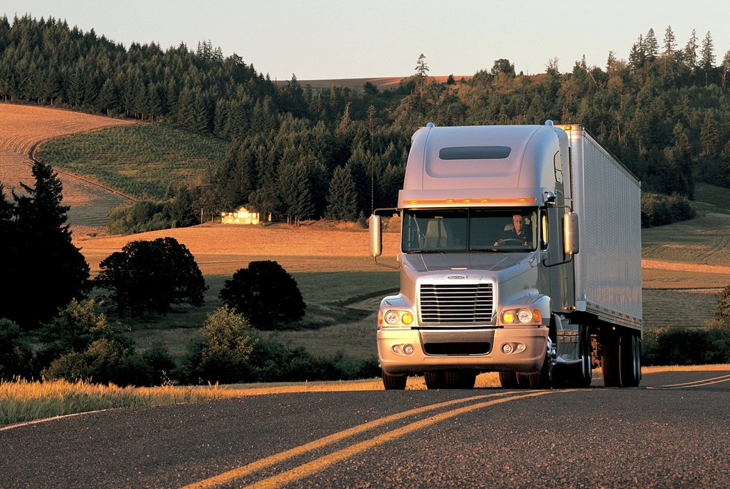 Freightliner Century Class Raised Roof (1995)