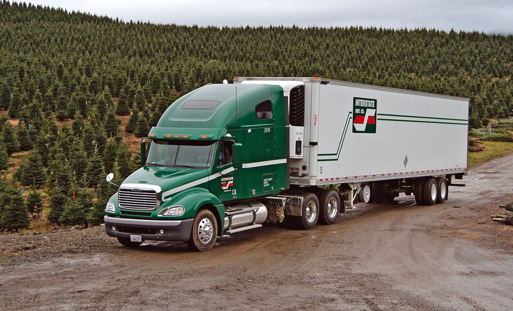 Freightliner Columbia Raised Roof (2000)