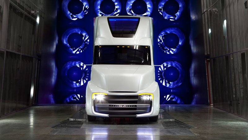 Freightliner Revolution Innovation (2012)