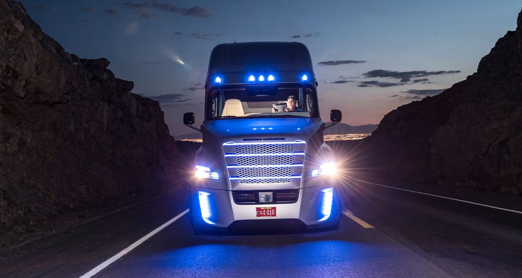 Freightliner Inspiration Truck (2015)