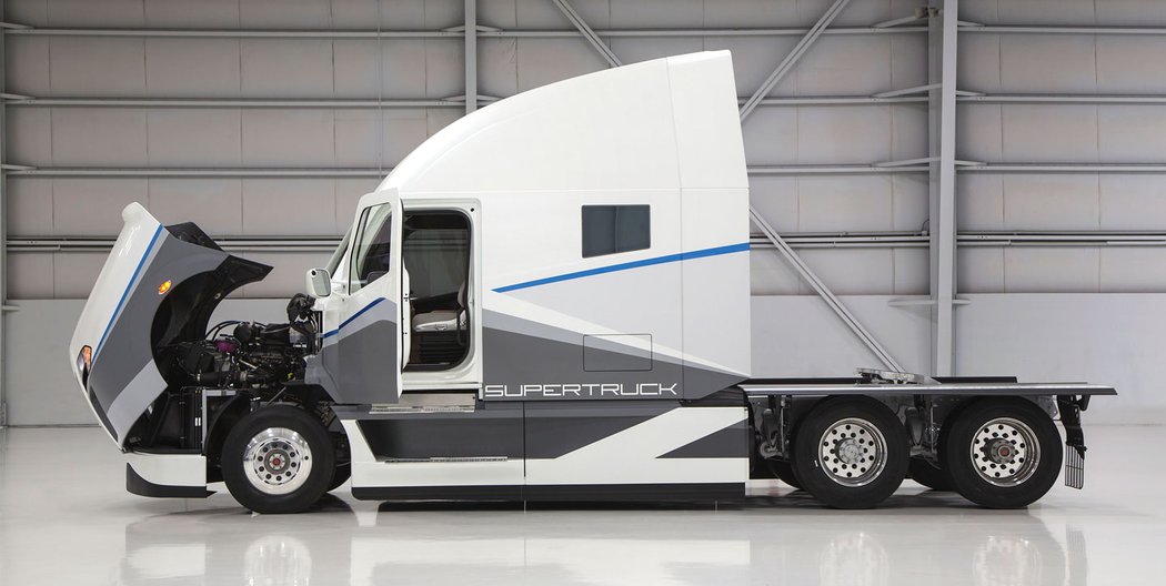 Freightliner SuperTruck (2015)