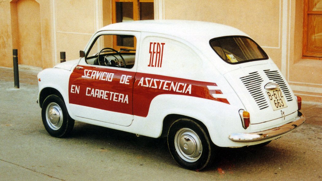 V květnu roku 1957 začala španělská automobilka Seat licenční produkci modelu 600. Objevily se i účelová verze malé dodávky.