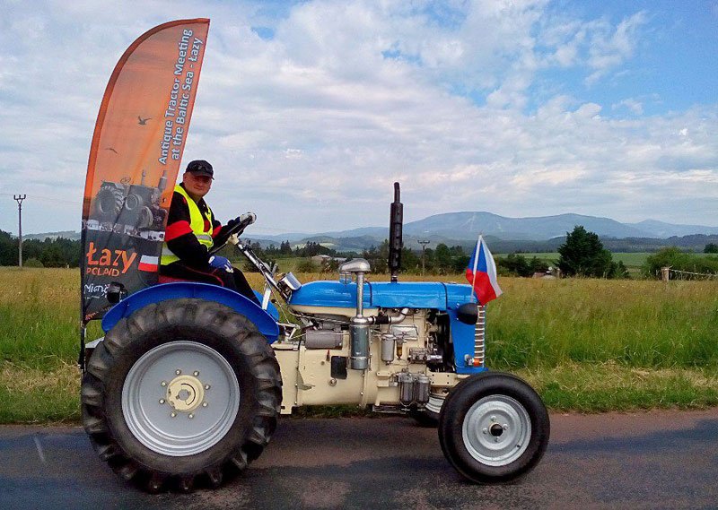 Klasický Zetor 25 míří po vlastní ose do Skandinávie